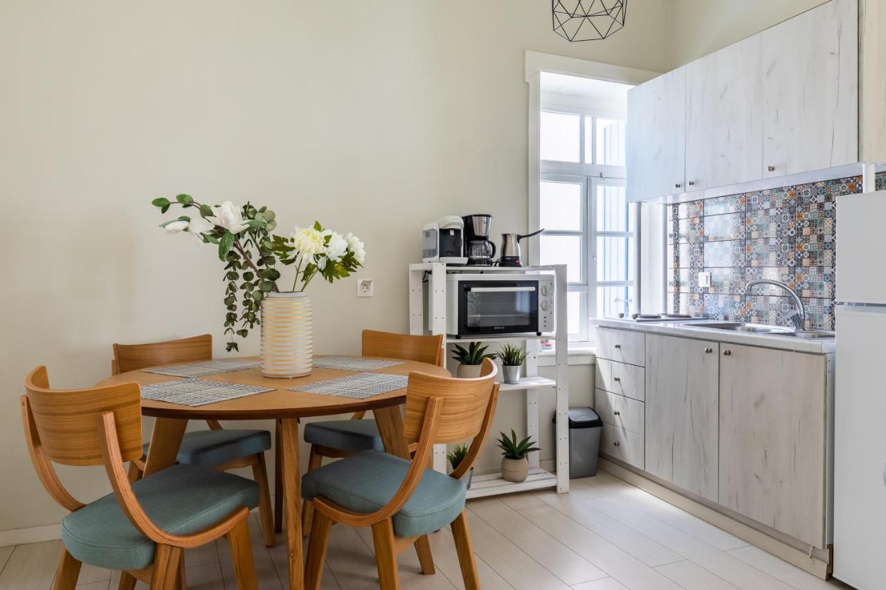 Helios Lovely Apartment Скопелос Экстерьер фото
